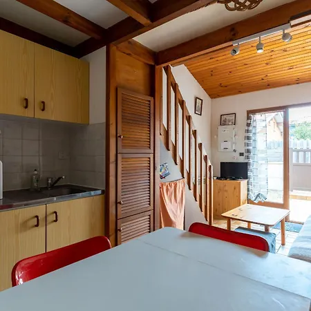 Maison Mitoyenne A 200m De La Avec Parking - Fr-1-319-186 Prázdninový dům *